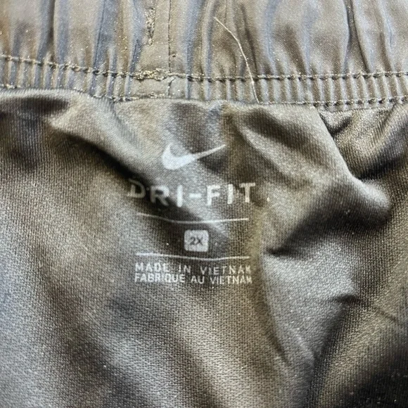 Nike dri fit tempo shorts r52-36 - Picture 2 of 3